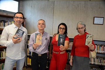 Para conocer más de la producción literaria de escritores de la región, fue reabierta al público la Sala de Autores Caldenses en la Biblioteca del Centro Cultural Universitario Rogelio Salmona de la Universidad de Caldas. Se trata de un espacio para leer historias, crónicas, cuentos, poesía, novelas, ensayos y libros en otros géneros que da cuenta de nuestra identidad cultural. Para conocer más de la producción literaria de escritores de la región, fue reabierta al público la Sala de Autores Caldenses en la Biblioteca del Centro Cultural Universitario Rogelio Salmona de la Universidad de Caldas. Se trata de un espacio para leer historias, crónicas, cuentos, poesía, novelas, ensayos y libros en otros géneros que da cuenta de nuestra identidad cultural.