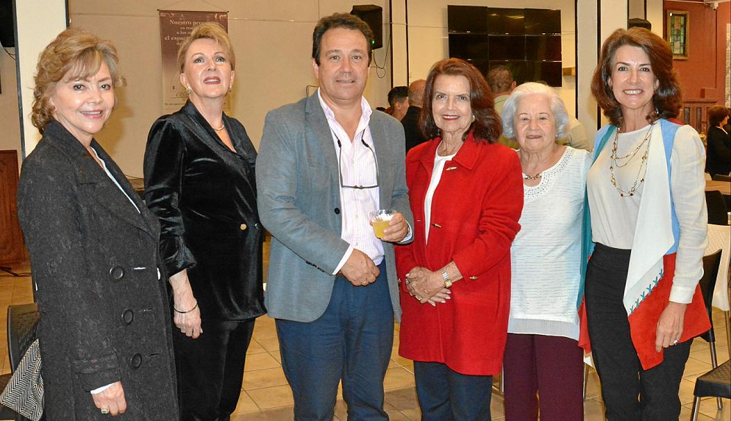 Martha Isabel Salamanca Estrada, María Ruby Aristizábal Gómez, Germán Maldonado González, Ruby Jaramillo Botero, María Lucía Vargas y Marcela Gutiérrez. Martha Isabel Salamanca Estrada, María Ruby Aristizábal Gómez, Germán Maldonado González, Ruby Jaramillo Botero, María Lucía Vargas y Marcela Gutiérrez.