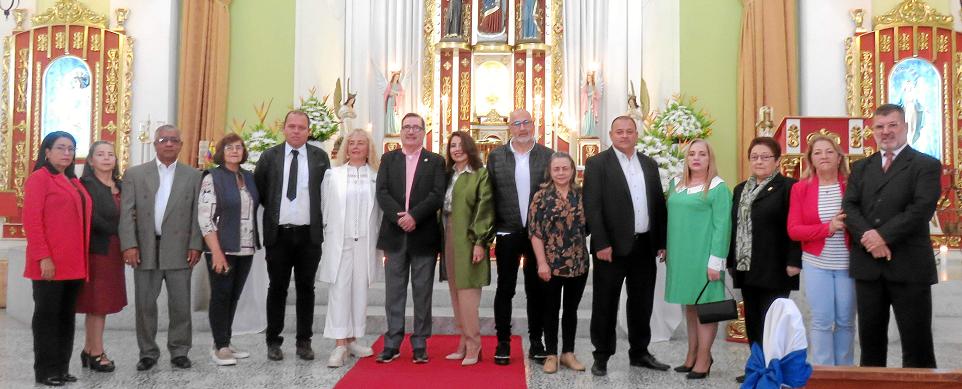 Con una celebración eucarística en el templo Nuestra Señora de Chiquinquirá comenzaron las efemérides. Con una celebración eucarística en el templo Nuestra Señora de Chiquinquirá comenzaron las efemérides.