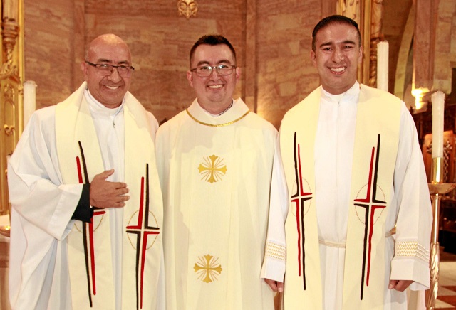 Presbítero Rubén Darío García Ramírez, Cristian Mateo Martínez, y el presbítero Ilder Andrés Gómez López. Presbítero Rubén Darío García Ramírez, Cristian Mateo Martínez, y el presbítero Ilder Andrés Gómez López.