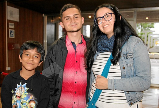 Samuel Morales, Jorge Andrés González y Estefanía Aguirre. Samuel Morales, Jorge Andrés González y Estefanía Aguirre.