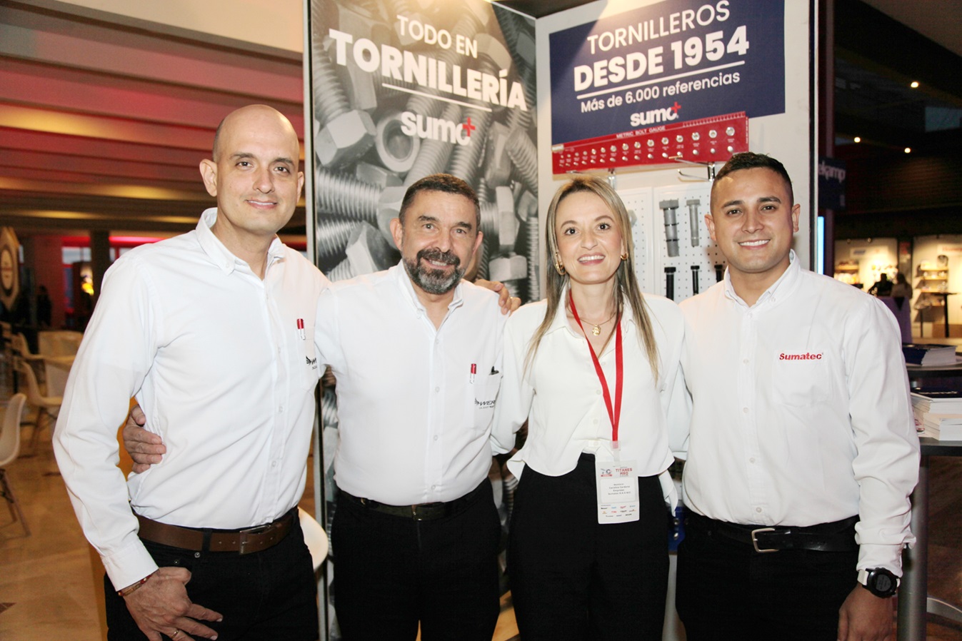 Jorge Iván Duque, Juan Manuel Navarro, Carolina Cardona y Jonathan Hernández. Jorge Iván Duque, Juan Manuel Navarro, Carolina Cardona y Jonathan Hernández.