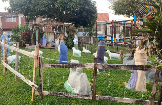 En el barrio Tahijara el pesebre atrae a los visitantes.