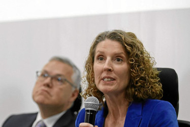Candice Welsch, directora regional de la Unodc para la Región Andina y el Cono Sur, durante la presentación del informe en Bogotá en el que llama la atención las 204.000 hectáreas sembradas de coca en 2021 en Colombia. 