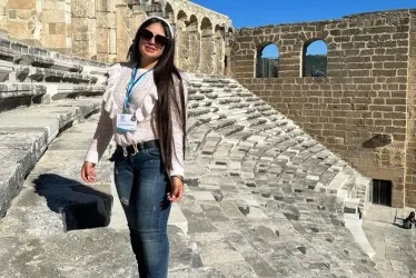 Johanna Carolina Millán Velandia se identificada en redes sociales como guía turquía latina. 