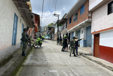 Las autoridades se comprometieron con adelantar más patrullajes y operativos para aplacar las amenazas de Camila.