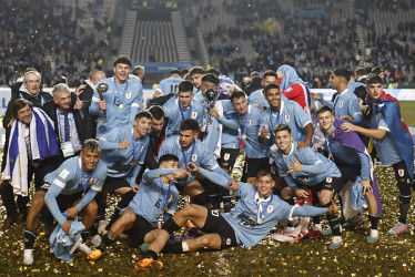 Los uruguayos y la celebración como campeones del mundo, de la categoría sub-20.