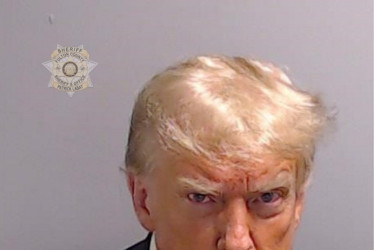 El resto de compinches de Trump se entrega 