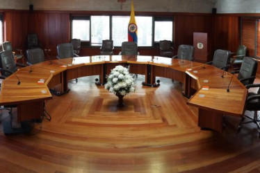 Por orden de la Corte Constitucional, si el congreso no regula, mujeres no necesitarán 1.150 semanas para acceder a pensión a partir del 2026.
