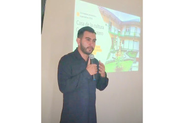Juan David Villegas Ortiz en su presentación ante en el Concejo de Pácora.
