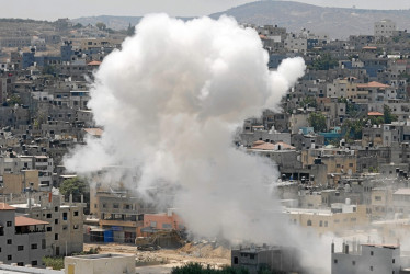 La “presencia continua” de Israel en los territorios palestinos (incluida la Franja de Gaza) es “ilegal” y debe llegar a su fin “lo más rápido posible”, sentencia la CIJ.