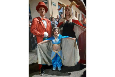Pintaítos Family, una tradición que enorgullece al Carnaval de Riosucio.
