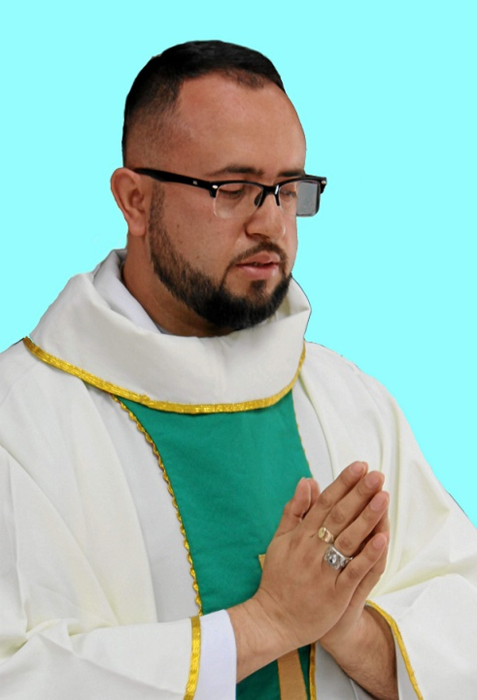Foto | Rubén Darío López | LA PATRIA Después de tres años de servicio sacerdotal en la parroquia Nuestra Señora de Los Dolores, en Pensilvania, el vicario parroquial Néstor Iván López Marulanda fue trasladado por disposición del obispo Hency Martínez Vargas a Guaduas (Cundinamarca). Diferentes grupos apostólicos y de apoyo a la parroquia manifestaron su afecto y agradecimiento hacia el padre, quien viajará el próximo martes hacia su nuevo lugar de proyección vocacional. Foto | Rubén Darío López | LA PATRIA Después de tres años de servicio sacerdotal en la parroquia Nuestra Señora de Los Dolores, en Pensilvania, el vicario parroquial Néstor Iván López Marulanda fue trasladado por disposición del obispo Hency Martínez Vargas a Guaduas (Cundinamarca). Diferentes grupos apostólicos y de apoyo a la parroquia manifestaron su afecto y agradecimiento hacia el padre, quien viajará el próximo martes hacia su nuevo lugar de proyección vocacional.