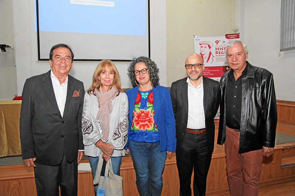 Samuel Franco, María Jimena Duzán, Alba Lucía Hurtado, Francisco Javier González y Carlos Arboleda. Samuel Franco, María Jimena Duzán, Alba Lucía Hurtado, Francisco Javier González y Carlos Arboleda.