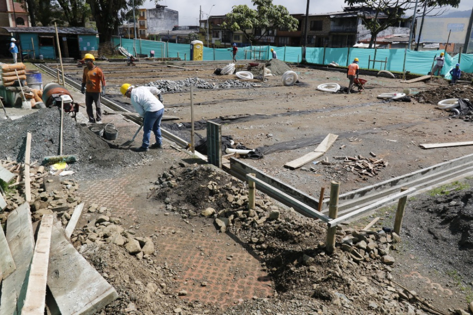 Cancha sintética en el parque Liborio Cancha sintética en el parque Liborio
