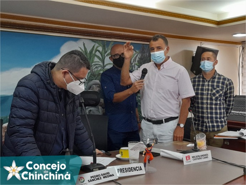 El presidente del Concejo de Chinchiná, José William Arango, había anunciado que se retiraría de la corporación, pero se retractó de un momento a otro. El presidente del Concejo de Chinchiná, José William Arango, había anunciado que se retiraría de la corporación, pero se retractó de un momento a otro.