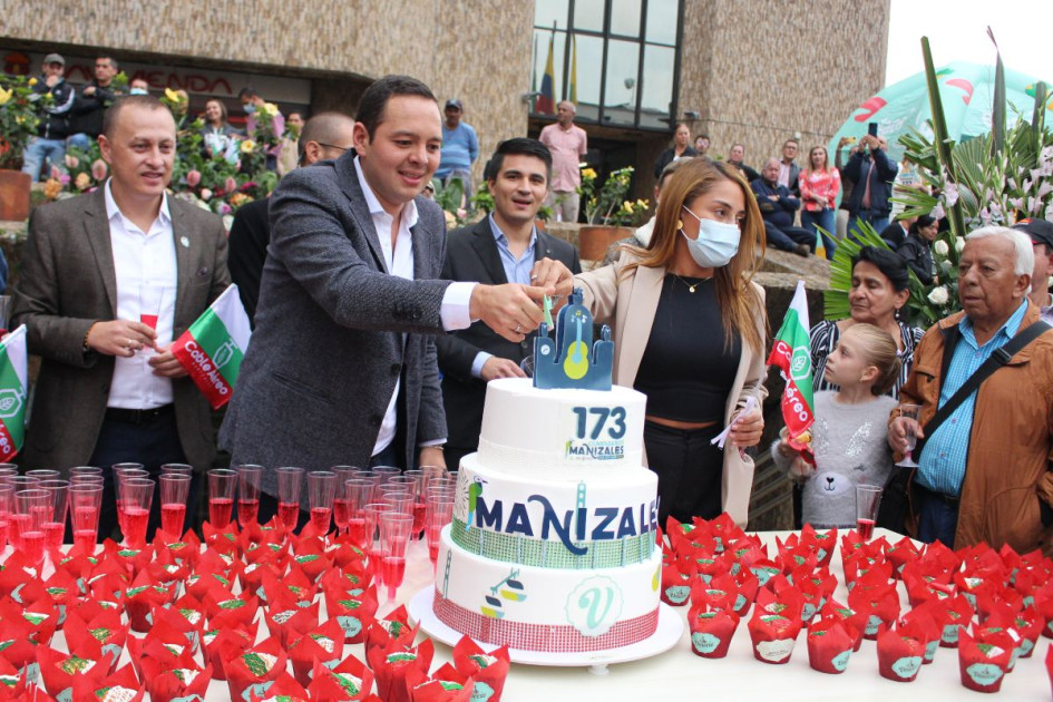 Manizales celebra por sus 173 años de historia Manizales celebra por sus 173 años de historia