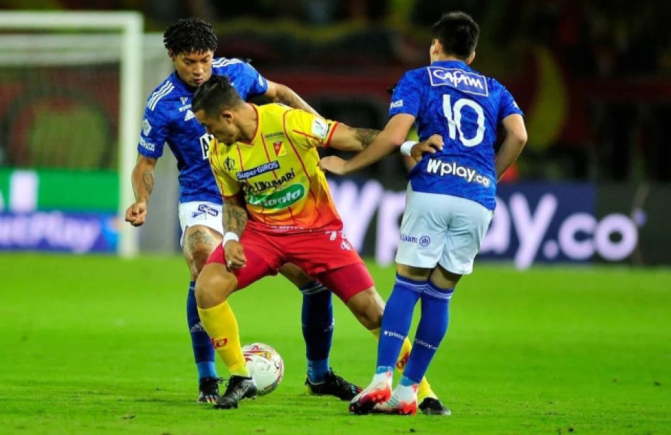 Deportivo Pereira enfrentará a Santa Fe en la quinta fecha de los cuadrangulares. Deportivo Pereira enfrentará a Santa Fe en la quinta fecha de los cuadrangulares.