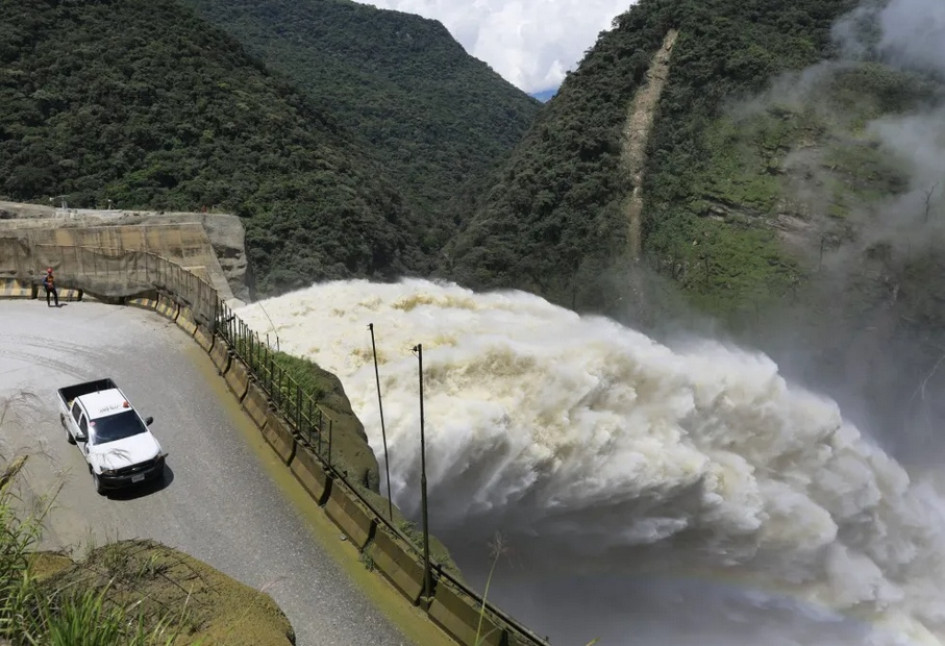 Petro pide evacuar población antes de prender Hidroituango Petro pide evacuar población antes de prender Hidroituango