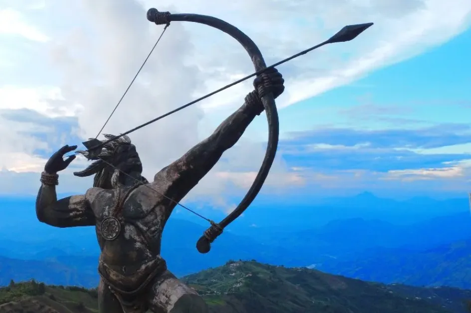 Desde el Cerro Monserrate, el Monumento del Cacique Pipintá Desde el Cerro Monserrate, el Monumento del Cacique Pipintá