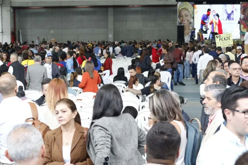 El salón de las comunidades indígenas fue de los que mayor asistencia tuvo. El salón de las comunidades indígenas fue de los que mayor asistencia tuvo.