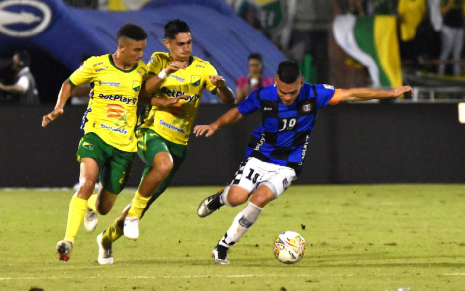 Atlético Huila y Boyacá Chicó jugarán de nuevo en la gran final del año del Torneo BetPlay para buscar un cupo en la la Liga. Atlético Huila y Boyacá Chicó jugarán de nuevo en la gran final del año del Torneo BetPlay para buscar un cupo en la la Liga.