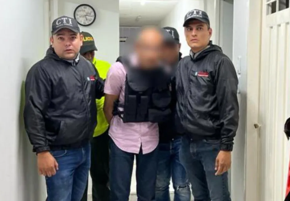 Gabriel Enrique González Cubillos, capturado por el homicidio de su hijo. Gabriel Enrique González Cubillos