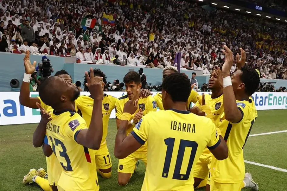 Ecuador se impuso 0-2 ante Catar en el partido inagural del Mundial Ecuador se impuso 0-2 ante Catar en el partido inagural del Mundial