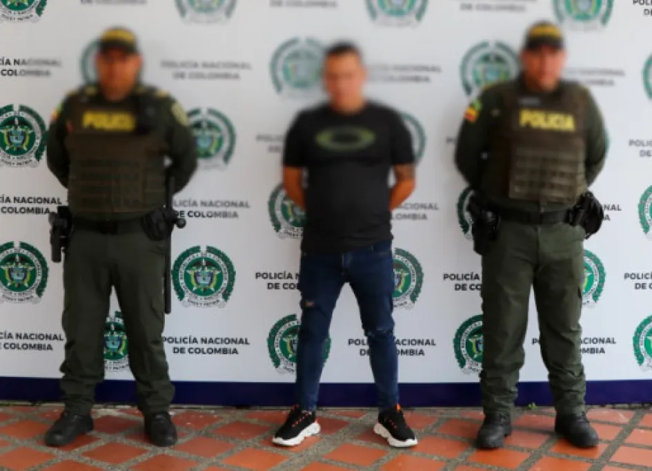 El detenido. El detenido.