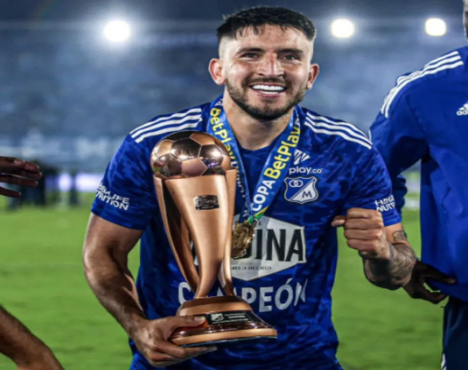 Israel Alba, de Millonarios, campeón de la Copa BetPlay. Liga Caldense de Fútbol.