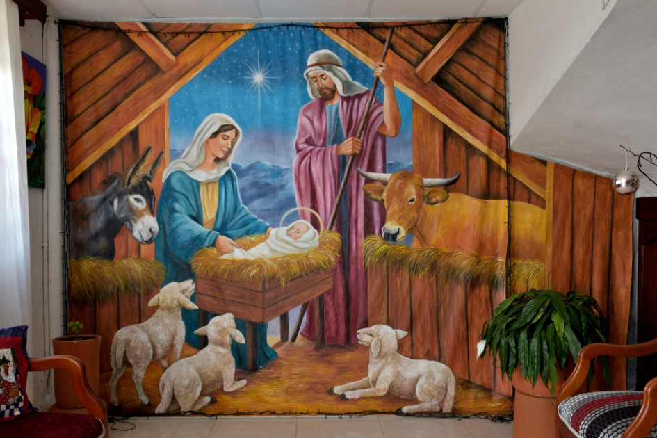Telón que representa el pesebre, en la casa de Pedro Arcila, en Salamina. Telón que representa el pesebre, en la casa de Pedro Arcila, en Salamina.
