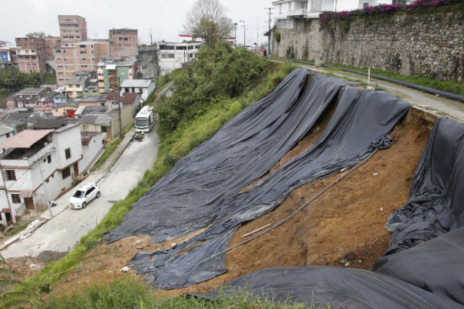 Deslizamiento barrio Centenario Deslizamiento barrio Centenario