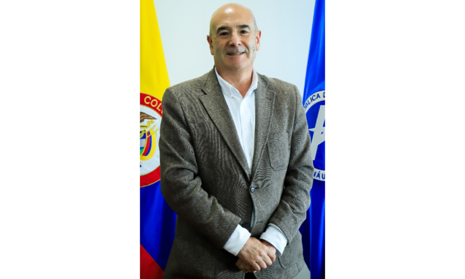 El nuevo director de la Aerocivil, Sergio París, suma 28 años de experiencia en la entidad. El nuevo director de la Aerocivil, Sergio París, suma 28 años de experiencia en la entidad.