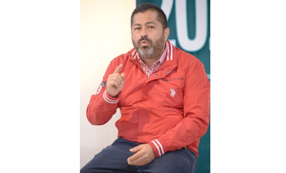 El llamado de atención del representante a la Cámara Octavio Cardona se basa en cifras que son verdad, pero las fuentes consultadas para este chequeo resaltaron que el problema va más allá de los números y que todavía faltan muchos esfuerzos para que en Colombia se acabe el racismo. El llamado de atención del representante a la Cámara Octavio Cardona se basa en cifras que son verdad, pero las fuentes consultadas para este chequeo resaltaron que el problema va más allá de los números y que todavía faltan muchos esfuerzos para que en Colombia se acabe el racismo.