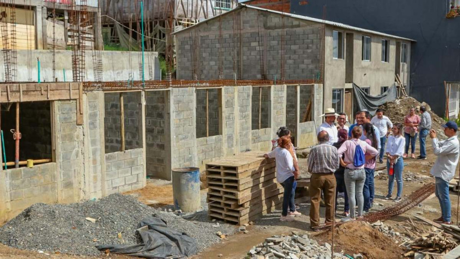 Proyecto Mil Viviendas, de la Gobernación. Proyecto Mil Viviendas, de la Gobernación.