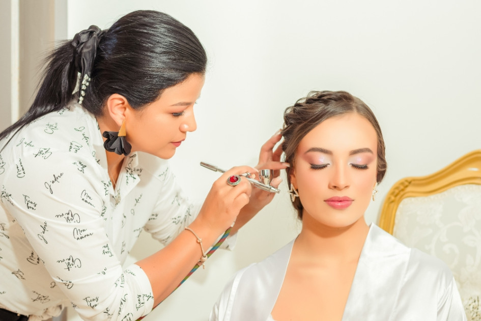 KMK Makeup Artist, el estudio de maquillaje donde realzan tu fuerza interior KMK Makeup Artist, el estudio de maquillaje donde realzan tu fuerza interior