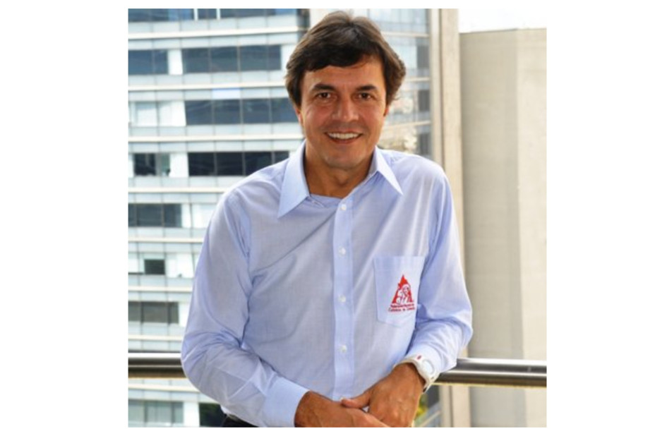 Roberto Vélez Vallejo, gerente de la Federacafé desde el 2015, saldría del cargo por decisión del presidente Gustavo Petro. Roberto Vélez Vallejo, gerente de la Federacafé desde el 2015, saldría del cargo por decisión del presidente Gustavo Petro.