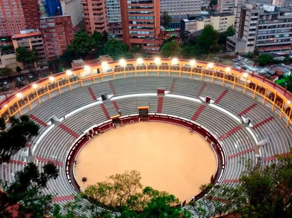 Plaza de Toros de Santamaría Plaza de Toros de Santamaría