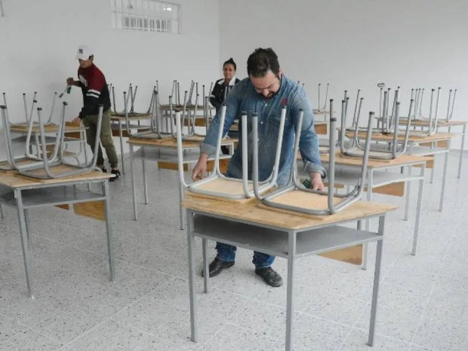La escuela Julio Zuluaga tuvo renovación de pies a cabeza. Intervinieron pisos, paredes, techos, entre otros espacios. La escuela Julio Zuluaga tuvo renovación de pies a cabeza. Intervinieron pisos, paredes, techos, entre otros espacios.