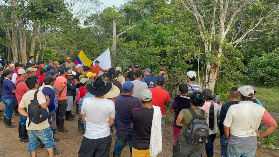 La Defensoría del Pueblo fue la entidad gubernamental encargada de gestionar la liberación de los uniformados. La Defensoría del Pueblo fue la entidad gubernamental encargada de gestionar la liberación de los uniformados.