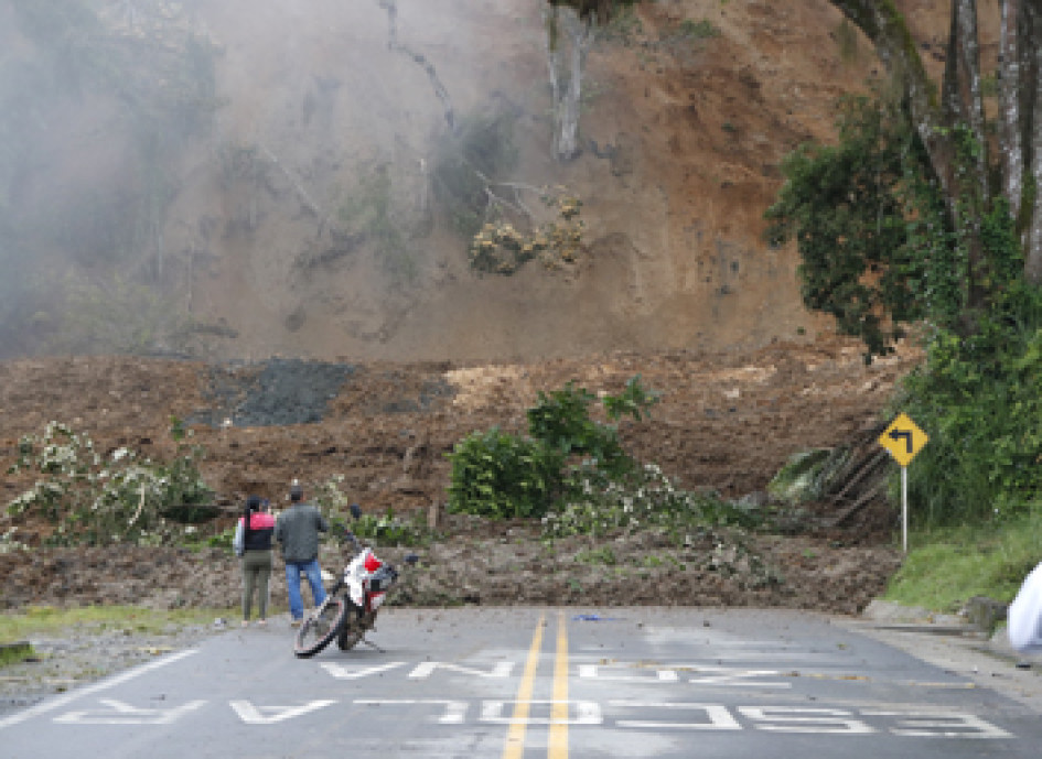 Ecuador suministrará combustible a suroeste de Colombia Ecuador suministrará combustible a suroeste de Colombia