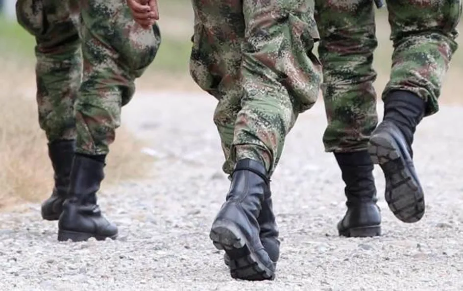 Investigan a militares por presunta violación de una niña indígena en Guaviare Investigan a militares por presunta violación de una niña indígena en Guaviare