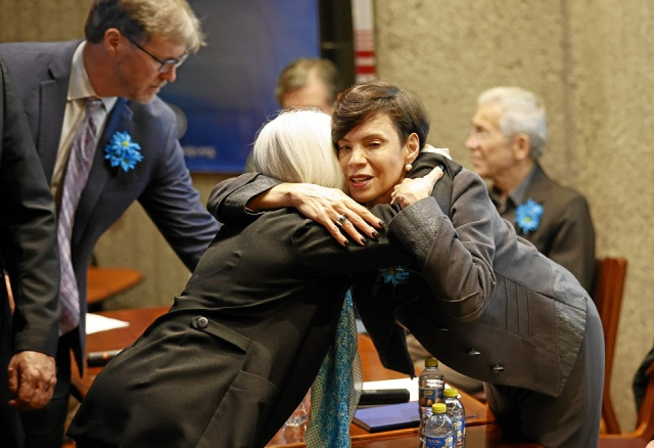 Foto | EFE | LA PATRIA Bertha Lucía Fries representa a las víctimas del atentado al Club El Nogal. Foto | EFE | LA PATRIA Bertha Lucía Fries representa a las víctimas del atentado al Club El Nogal.