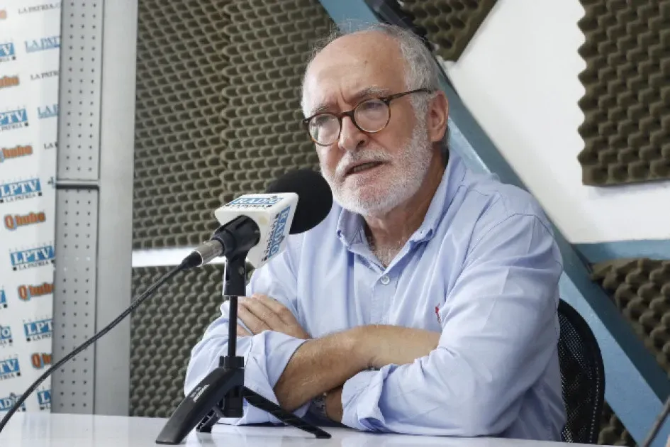 Senador Guido Echeverri. Senador Guido Echeverri.
