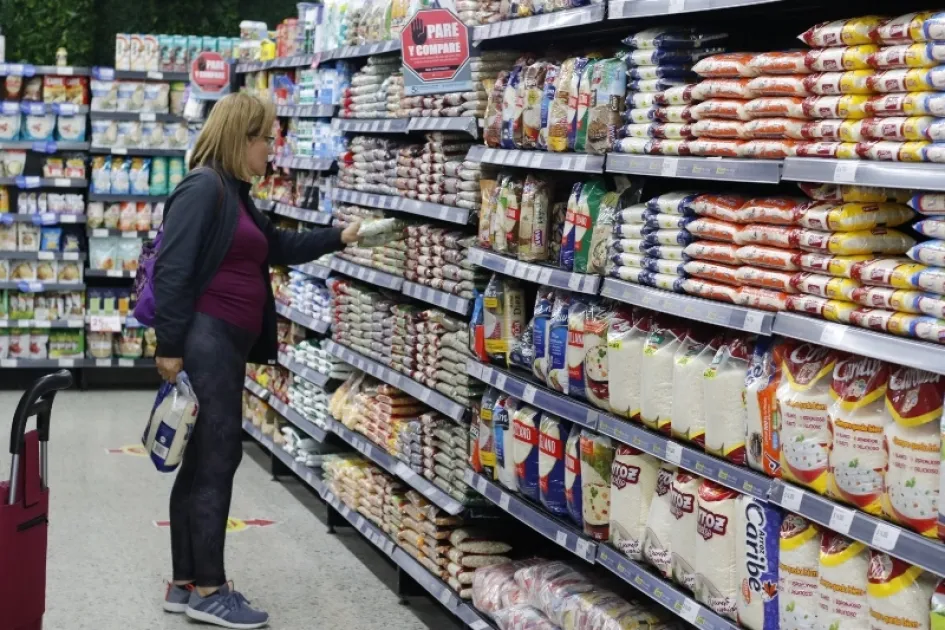 Los alimentos se mantienen como el indicador que marca el alza de la inflación en Colombia.