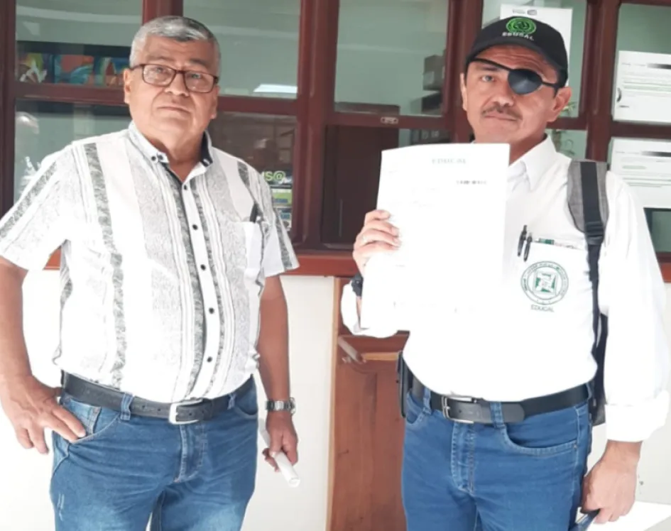 Representantes de Educal radicaron en la Alcaldía de Manizales y Gobernación de Caldas el pliego de peticiones. Representantes de Educal radicaron en la Alcaldía de Manizales y Gobernación de Caldas el pliego de peticiones.