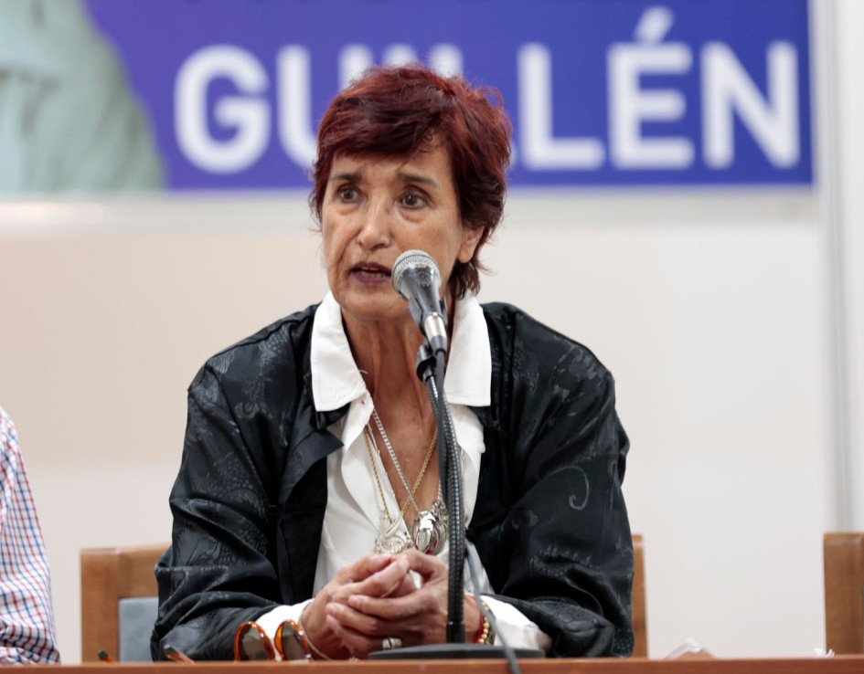 La ministra de Cultura de Colombia, Patricia Ariza, participa en un homenaje al escritor colombiano Gabriel García Márquez hoy, durante la Feria del Libro de La Habana, en La Habana (Cuba). La ministra de Cultura de Colombia, Patricia Ariza, participa en un homenaje al escritor colombiano Gabriel García Márquez hoy, durante la Feria del Libro de La Habana, en La Habana (Cuba).