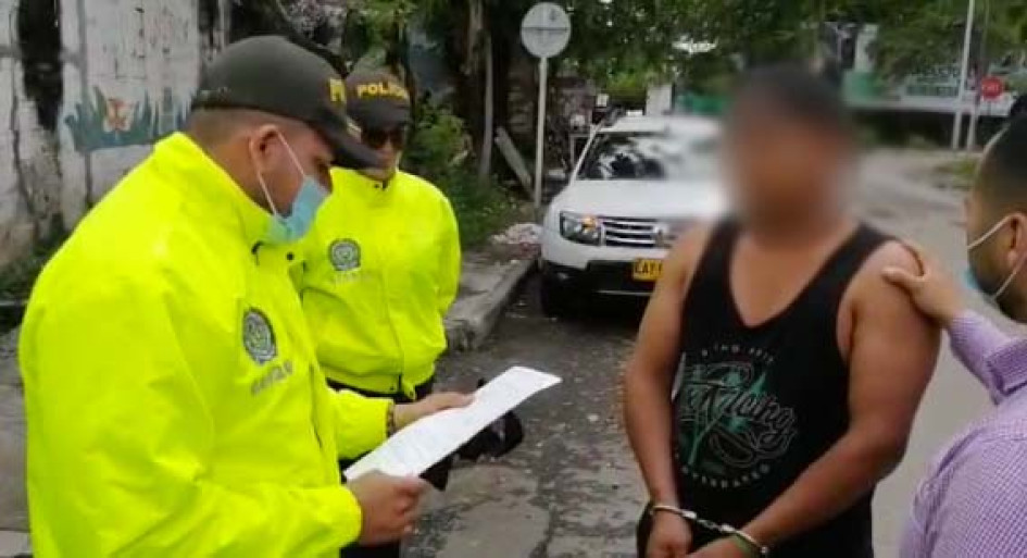 Alias el Mello sería el encargado de ordenar ataques sicariales en el Magdalena Medio. Alias el Mello sería el encargado de ordenar ataques sicariales en el Magdalena Medio.