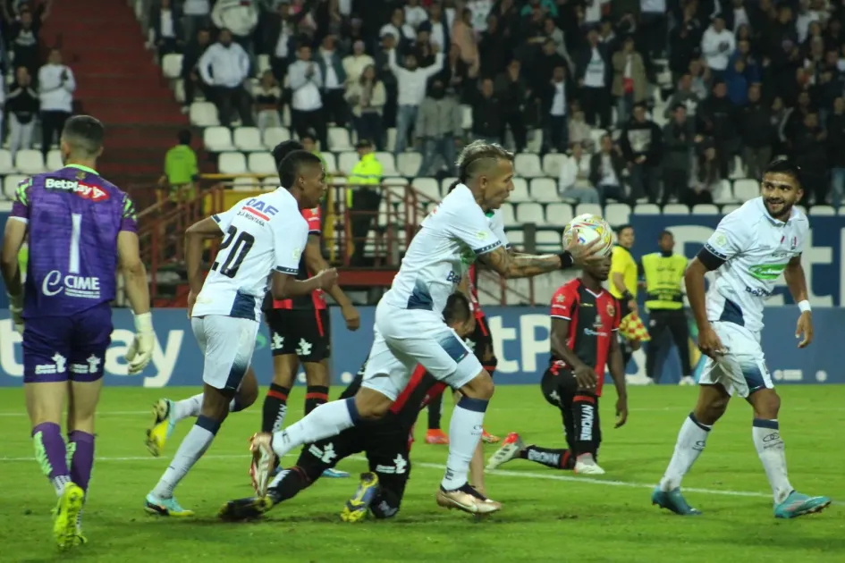 Once Caldas Cúcuta Deportivo Jugadores del Once Caldas celebran su gol