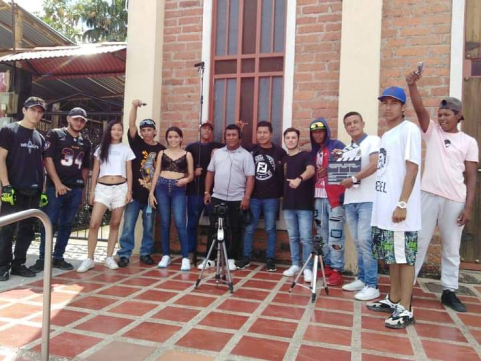 Elenco de la película Alucinógeno Elenco de la película Alucinógeno